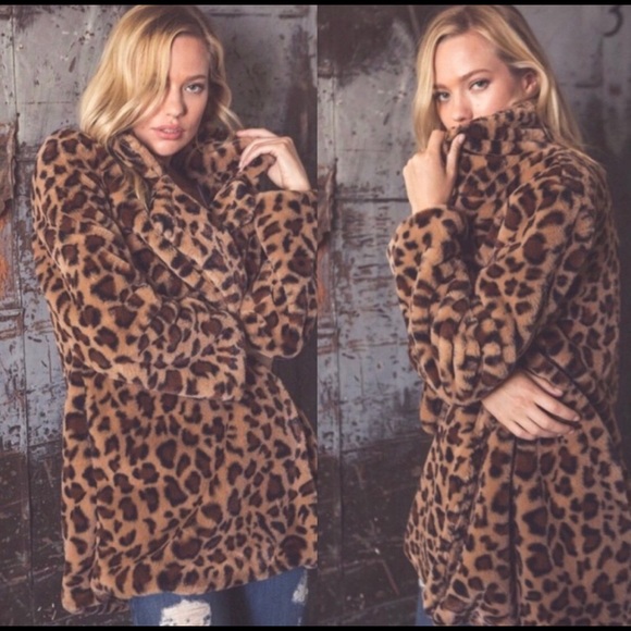 Kara and Kate Jackets & Blazers - 🔥Clearance🔥Leopard Faux Fur Coat Medium